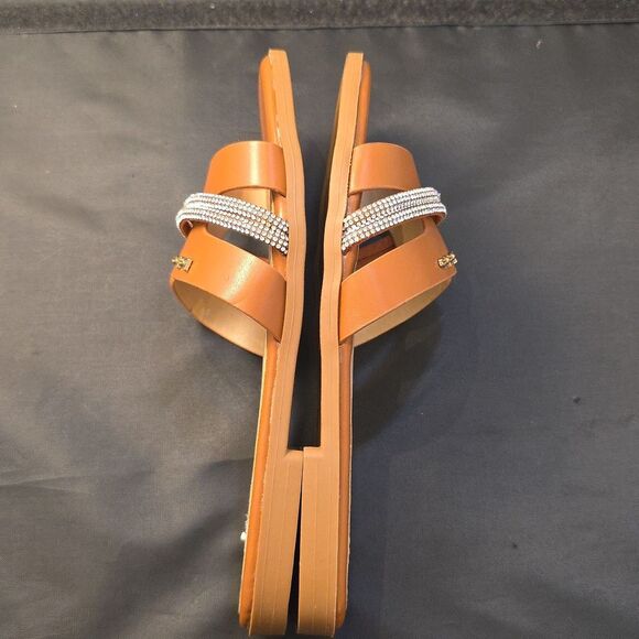 BRAND NEW BEBE WOMEN'S RHINESTONE SLIDE WITH SILVER CHAIN ACCENT - Picture 10 of 16